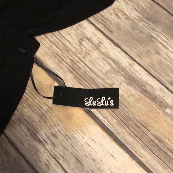 Black Lulu Gown - Picture 3 of 3